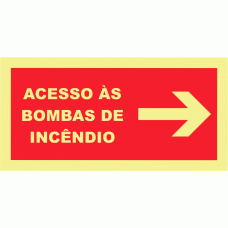ACESSO ÀS BOMBAS DE INCÊNDIO DIREITA