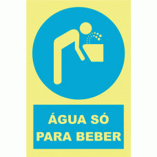 &Aacute;GUA S&Oacute; PARA BEBER