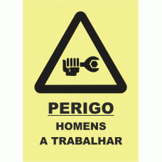 Perigo homens a trabalhar