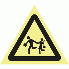 CUIDADO CRIAN&Ccedil;AS A BRINCAR NO LOCAL