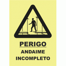 PERIGO ANDAIME INCOMPLETO