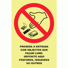 PROIBIDO MATERIAIS QUE FA&Ccedil;AM LUME